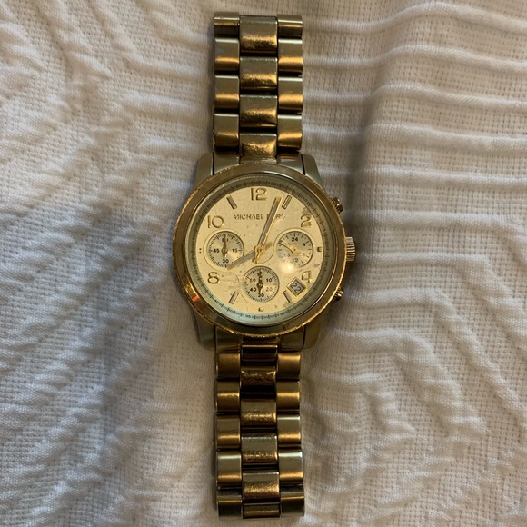 Michael Kors Gold Watch main image 6